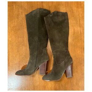 Crown Vintage boots 8.5, olive green genuine suede